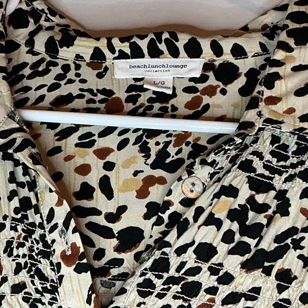 beachlunchlounge Leopard Spot Button Front Oversi… - image 4